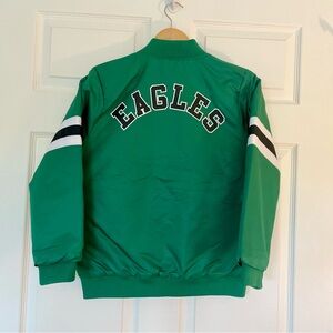 NEW Eagles Throwback jacket 🦅 14-16
